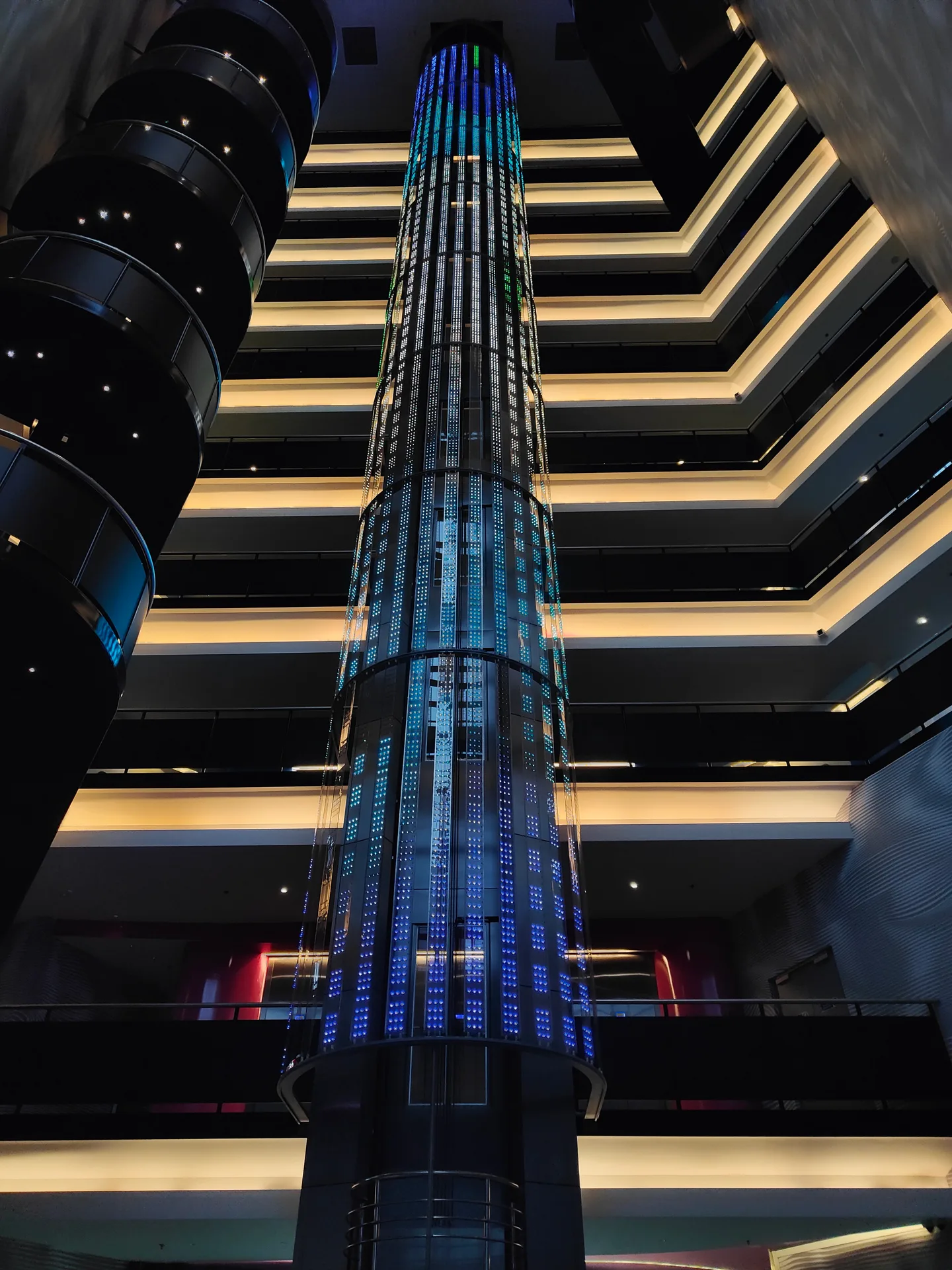 the atrium lift