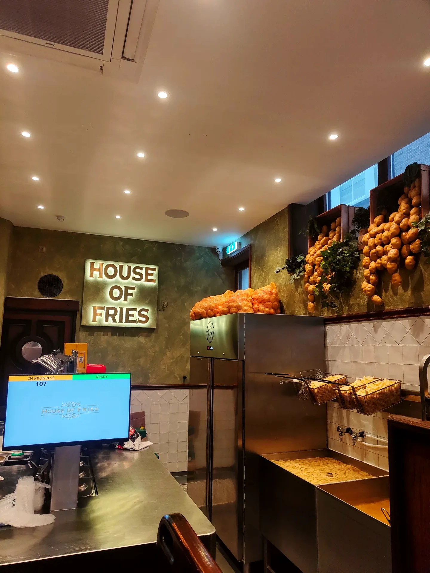 house of fries, the only honest way to walk the wallen